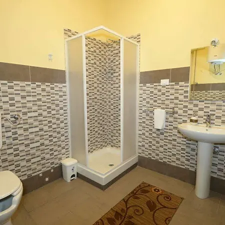 A To Casa Bed & Breakfast 2*