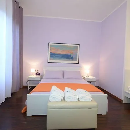 Bed & Breakfast A To Casa