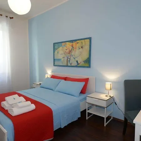 A To Casa Bed & Breakfast 2*