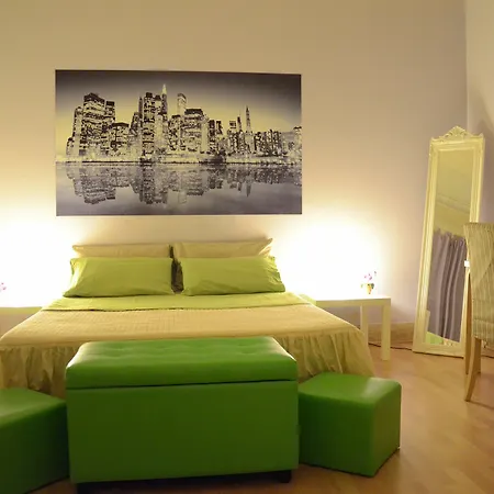 A To Casa Bed & Breakfast