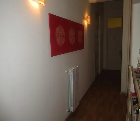 فندق مبيت وإفطار A To Casa 2*