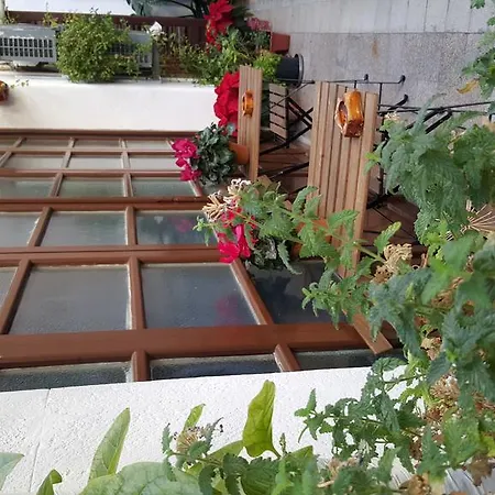 Alojamento de Acomodação e Pequeno-almoço A To Casa 2*